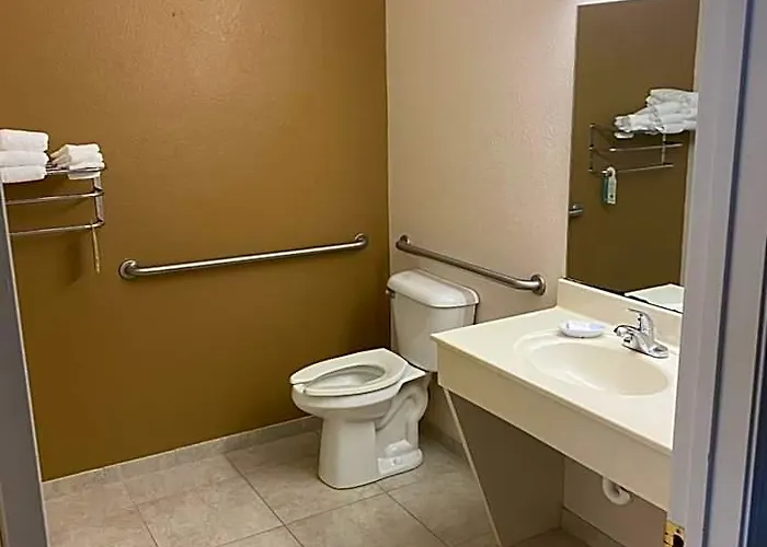 Hotel Northfield And Conference Center Springfield