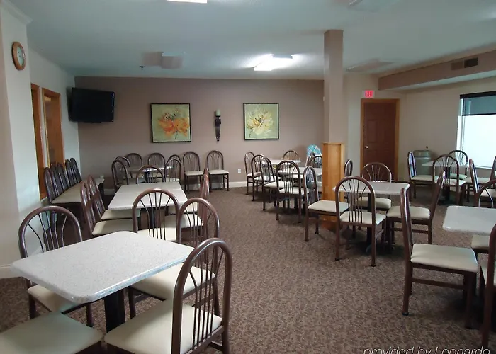 Northfield And Conference Center Hotel 3*