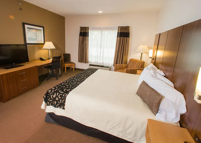 Northfield And Conference Center 3*