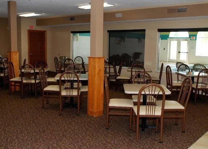 Northfield And Conference Center Hotel Springfield